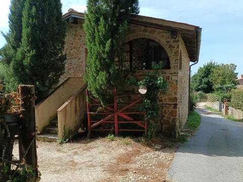 casa indipendente in vendita a Manciano in zona Montemerano