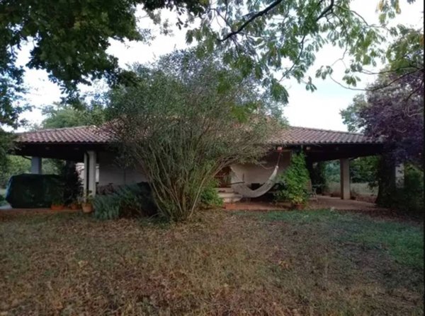 casa indipendente in vendita a Manciano in zona Saturnia