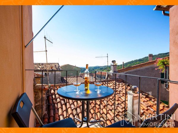 appartamento in vendita a Massa Marittima in zona Prata