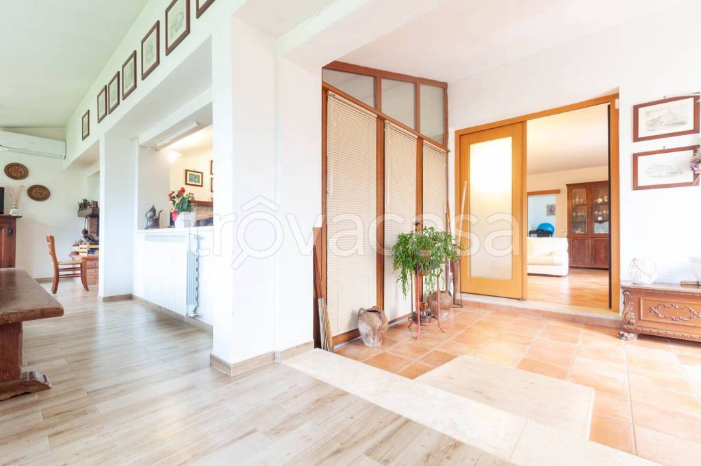 casa indipendente in vendita a Massa Marittima