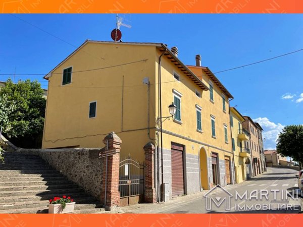 appartamento in vendita a Massa Marittima in zona Prata