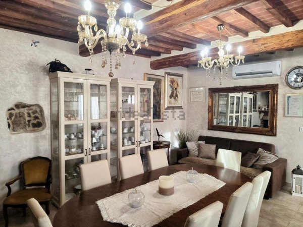 casa indipendente in vendita a Massa Marittima