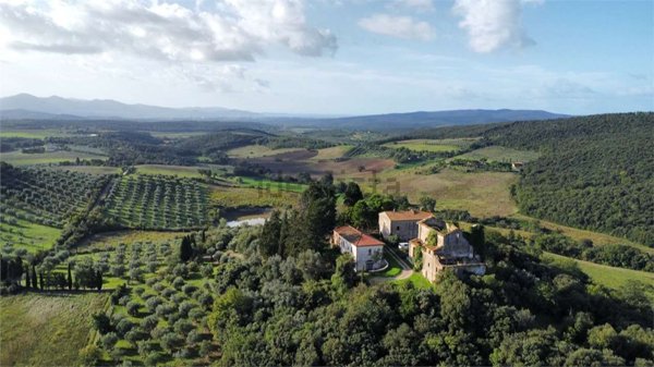 casa indipendente in vendita a Massa Marittima
