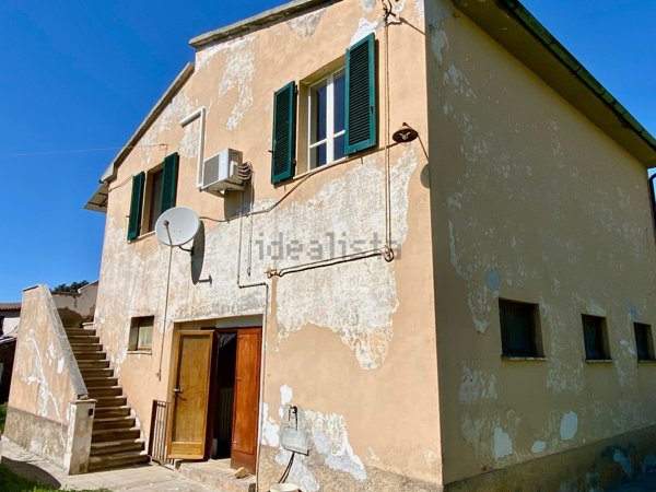 pentavano in vendita a Massa Marittima
