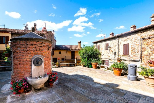 appartamento in vendita a Massa Marittima in zona Tatti