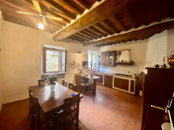 appartamento in vendita a Massa Marittima in zona Prata
