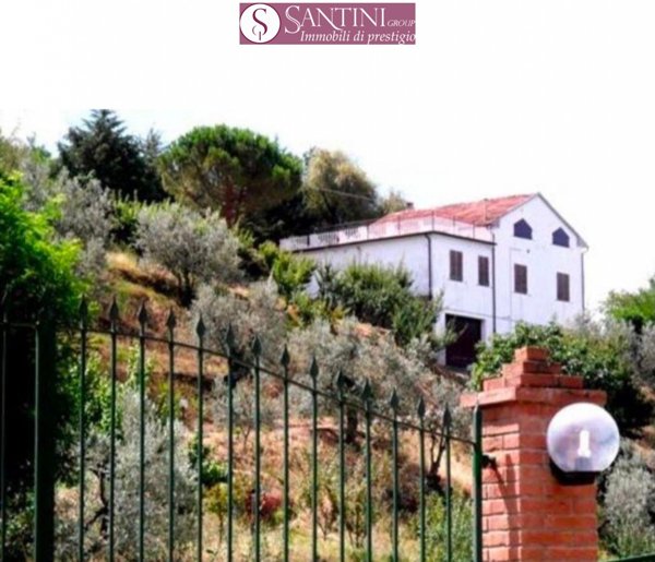 casa indipendente in vendita a Massa Marittima