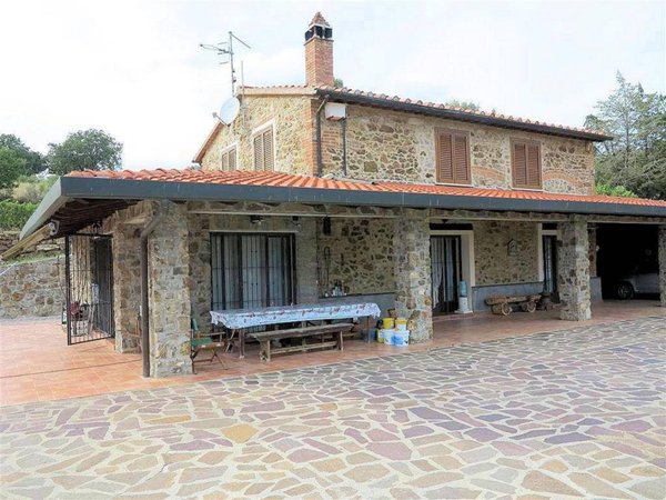 casa indipendente in vendita a Massa Marittima