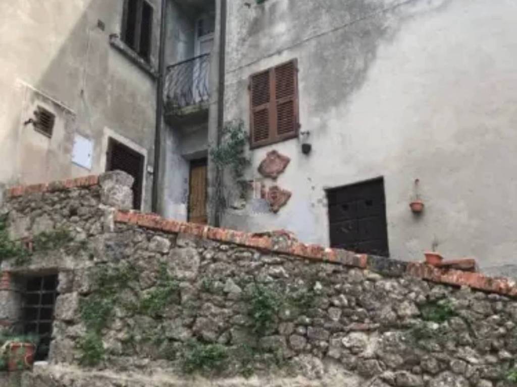 appartamento in vendita a Massa Marittima in zona Prata