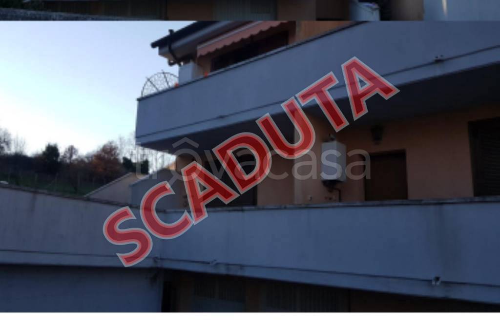 locale commerciale in vendita a Massa Marittima in zona Ghirlanda