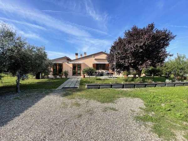 casa semindipendente in vendita a Massa Marittima in zona Tatti