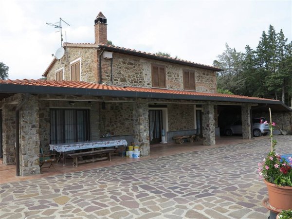 casa indipendente in vendita a Massa Marittima