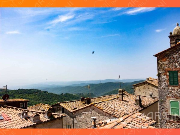 appartamento in vendita a Massa Marittima in zona Prata