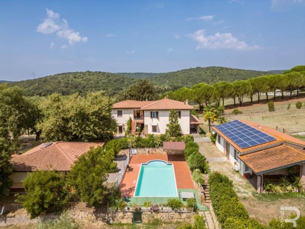 casa indipendente in vendita a Massa Marittima