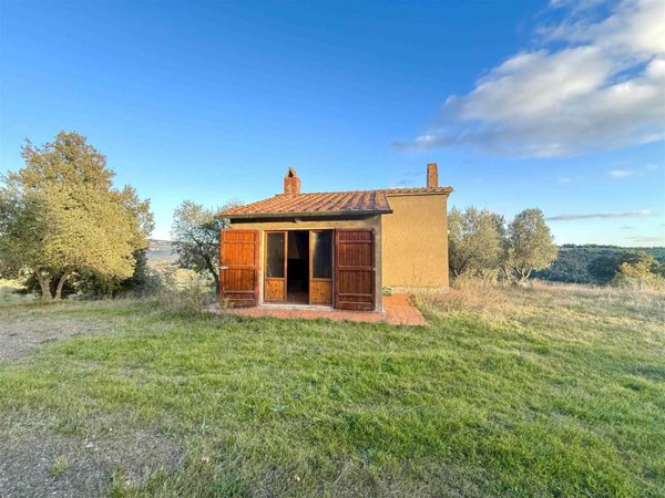 casa indipendente in vendita a Massa Marittima in zona Valpiana
