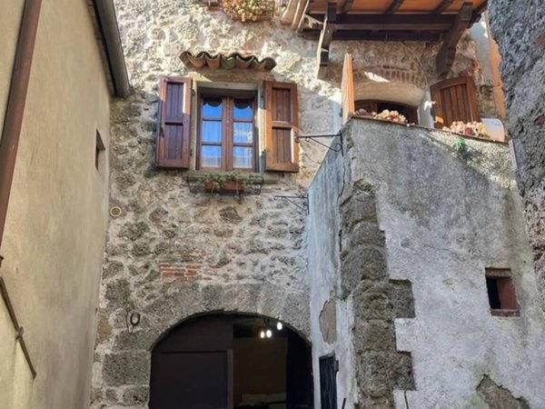 appartamento in vendita a Massa Marittima in zona Prata