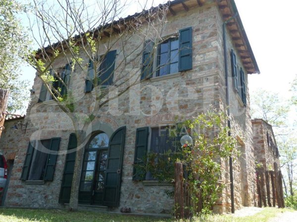 casa indipendente in vendita a Massa Marittima