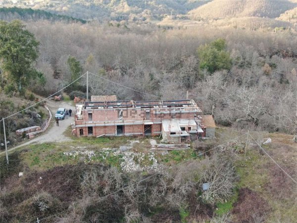 casa indipendente in vendita a Massa Marittima in zona Prata