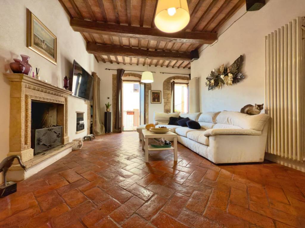 casa indipendente in vendita a Massa Marittima