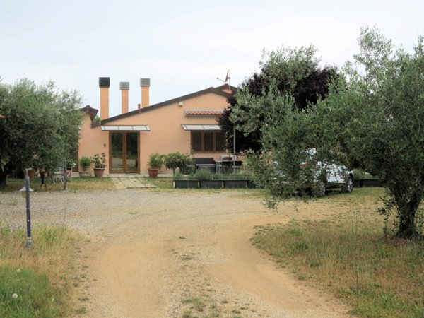 casa indipendente in vendita a Massa Marittima