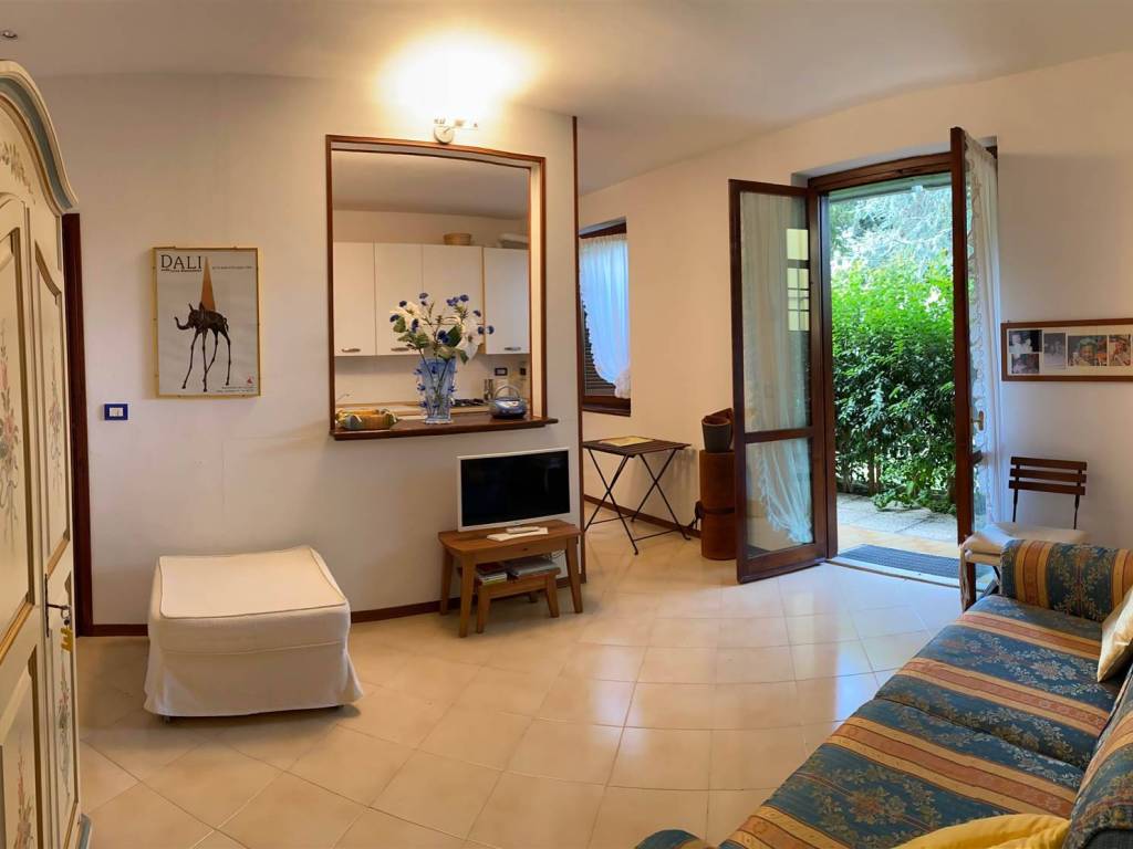 appartamento in vendita a Massa Marittima in zona Valpiana