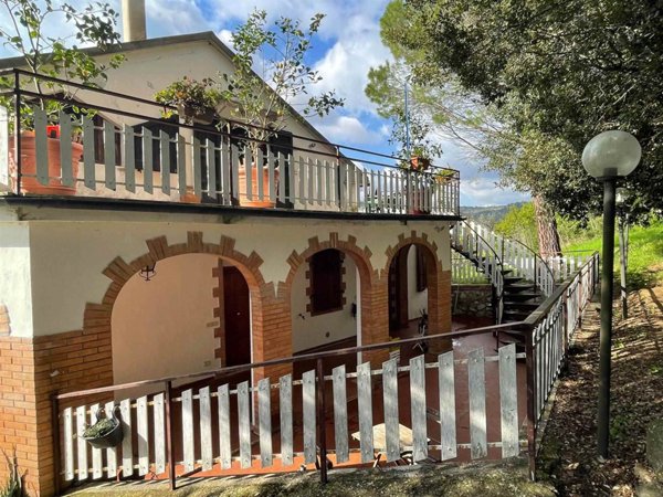 casa indipendente in vendita a Massa Marittima