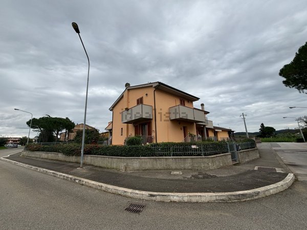 casa indipendente in vendita a Massa Marittima