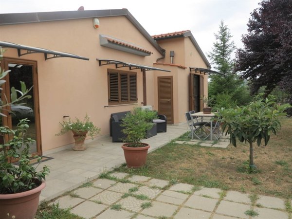 casa indipendente in vendita a Massa Marittima