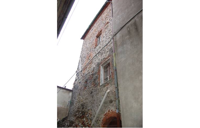 appartamento in vendita a Massa Marittima in zona Prata