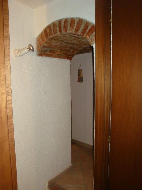 appartamento in vendita a Massa Marittima in zona Prata