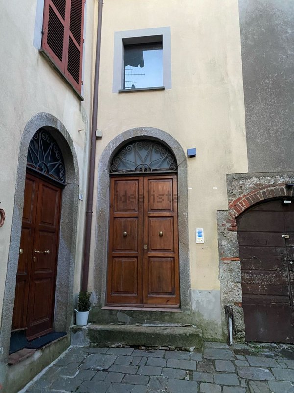 appartamento in vendita a Massa Marittima in zona Prata