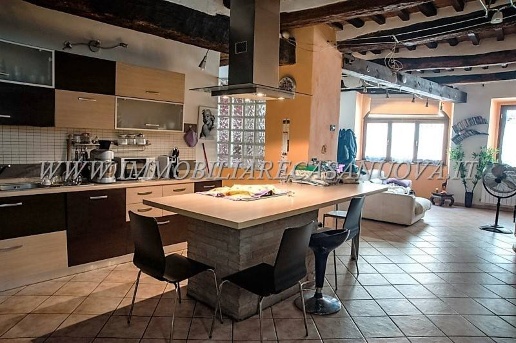 casa indipendente in vendita a Massa Marittima