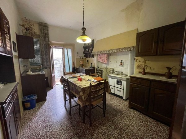 appartamento in vendita a Massa Marittima in zona Prata