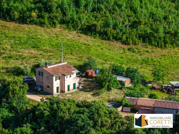 appartamento in vendita a Massa Marittima