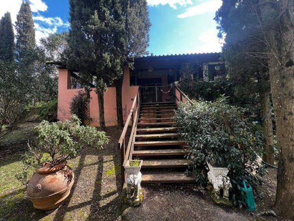 casa indipendente in vendita a Massa Marittima