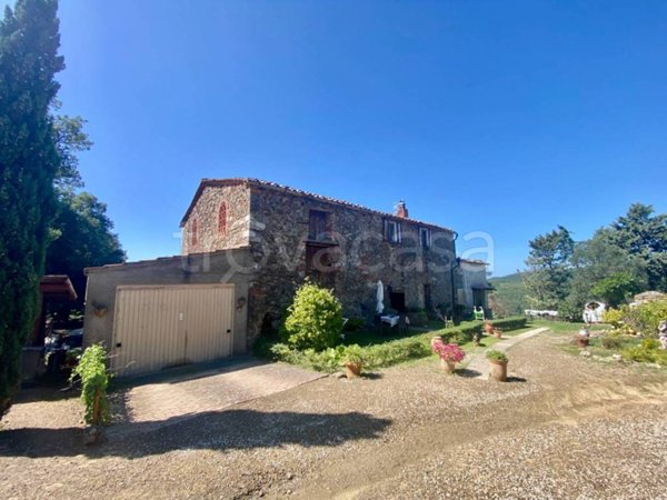 casa indipendente in vendita a Massa Marittima in zona Prata