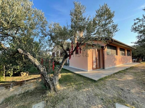 casa indipendente in vendita a Massa Marittima