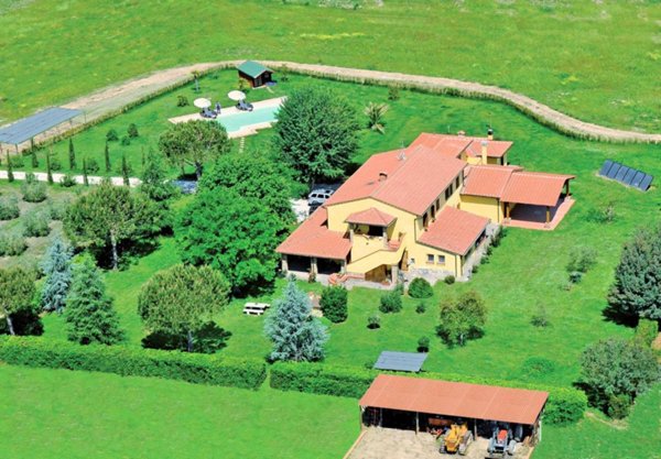 casa indipendente in vendita a Massa Marittima in zona Niccioleta