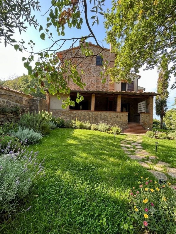 casa indipendente in vendita a Massa Marittima