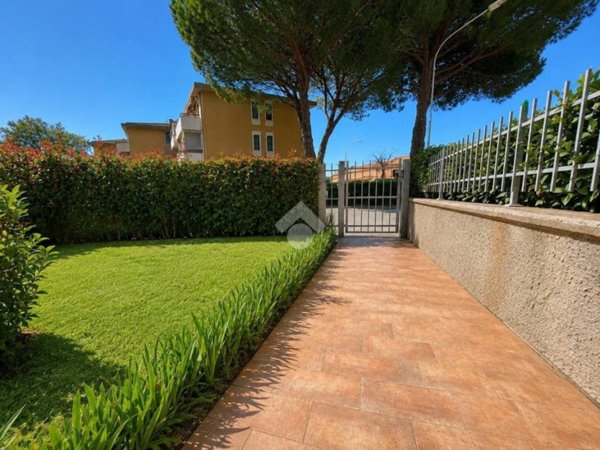 casa indipendente in vendita a Massa Marittima in zona Valpiana