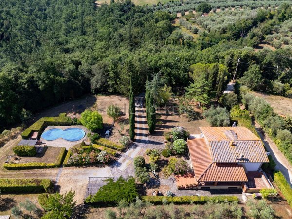 casa indipendente in vendita a Massa Marittima in zona Ghirlanda