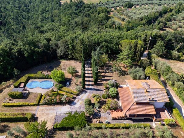casa indipendente in vendita a Massa Marittima in zona Ghirlanda