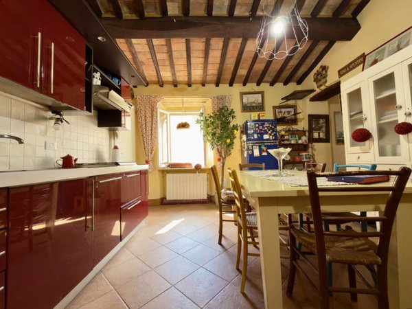 appartamento in vendita a Massa Marittima in zona Ghirlanda