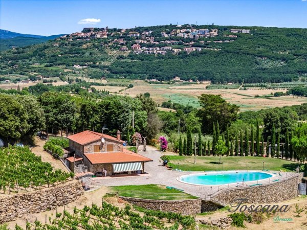 casa indipendente in vendita a Massa Marittima
