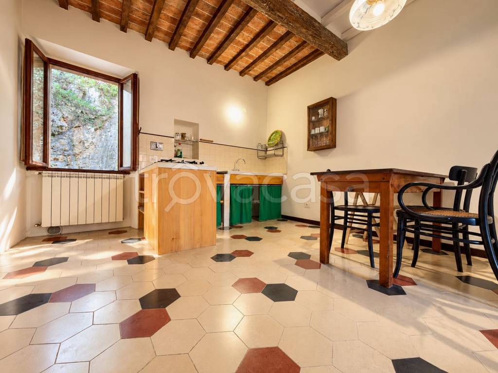 appartamento in vendita a Massa Marittima