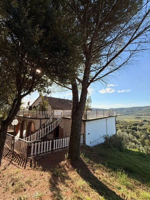 casa indipendente in vendita a Massa Marittima