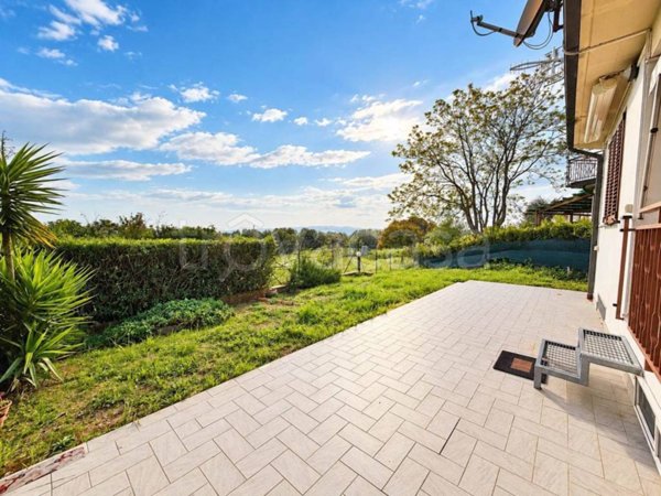 appartamento in vendita a Massa Marittima in zona Valpiana