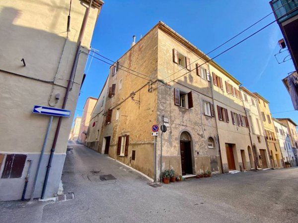 casa indipendente in vendita a Massa Marittima in zona Ghirlanda