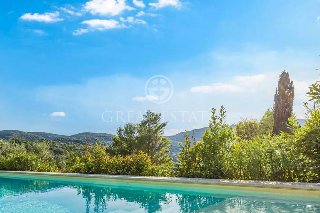 casa indipendente in vendita a Monte Argentario in zona Porto Santo Stefano