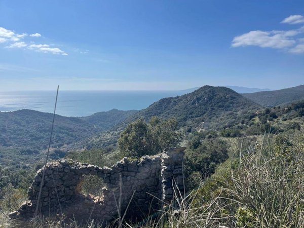 casa indipendente in vendita a Monte Argentario in zona Porto Santo Stefano